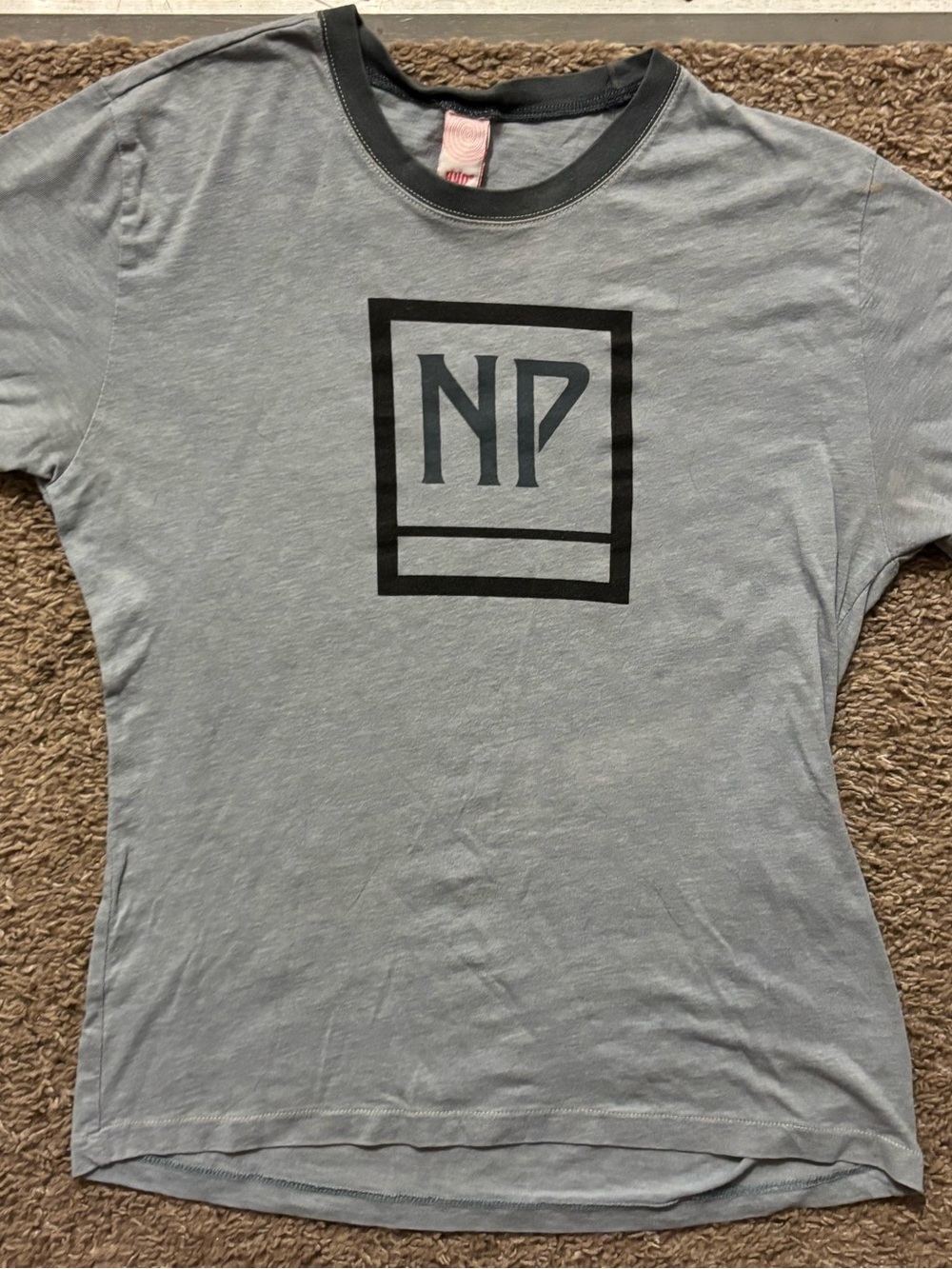 HYP Junior Girls Lg Light Gray Short Sleeve Tee Brand Logo Like New Condition